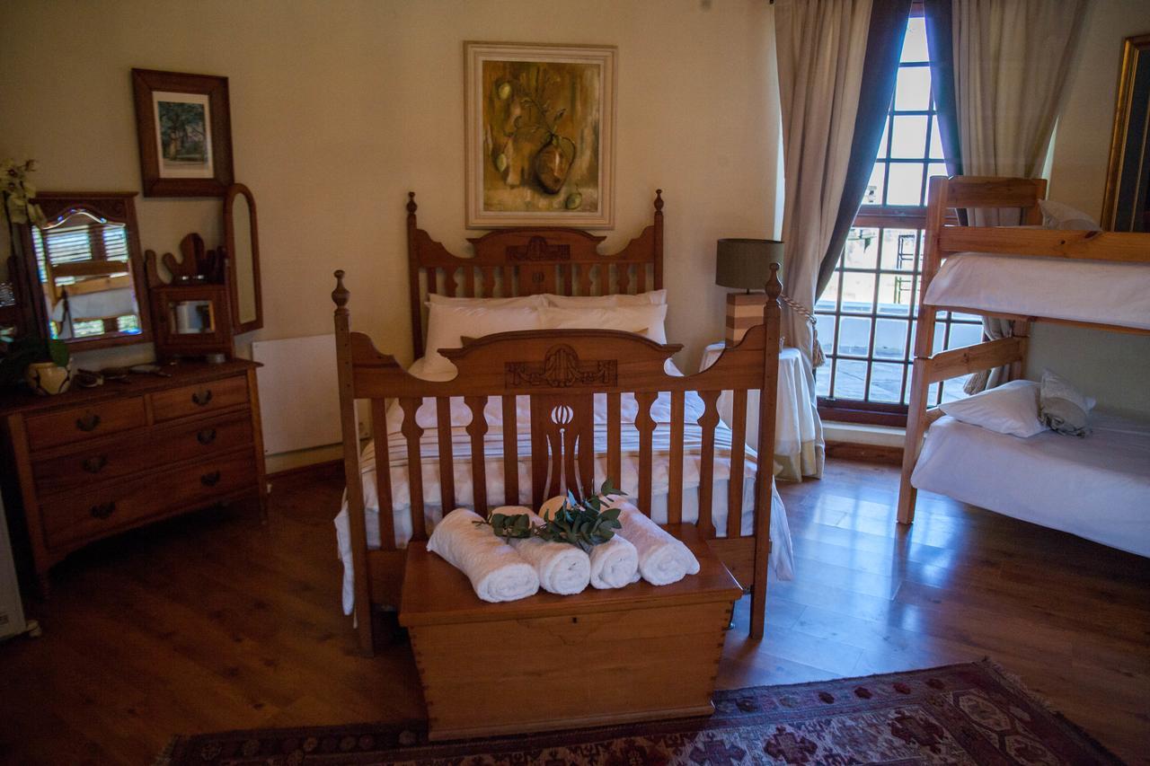 Tulbagh Mountain Manor Guest House เคปทาวน์ ภายนอก รูปภาพ