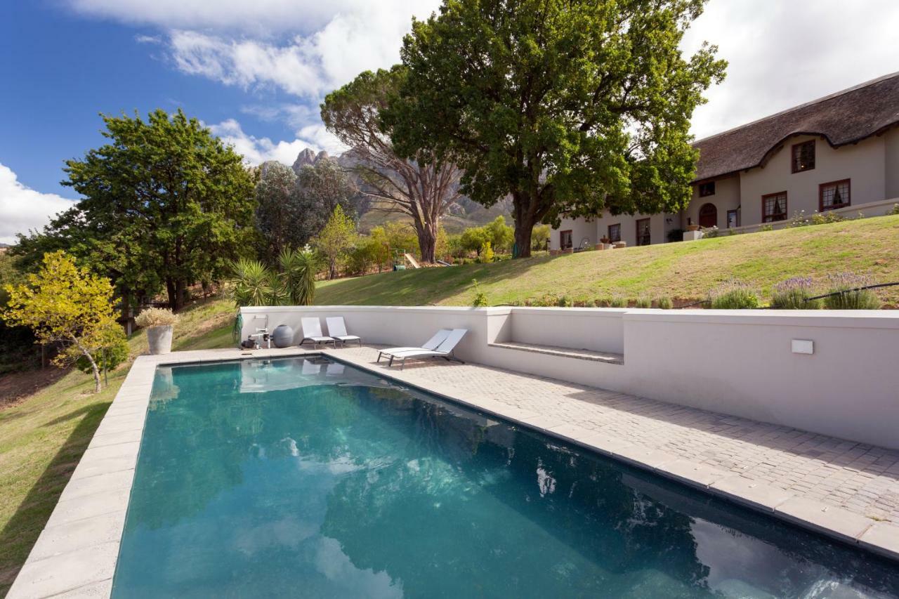 Tulbagh Mountain Manor Guest House เคปทาวน์ ภายนอก รูปภาพ