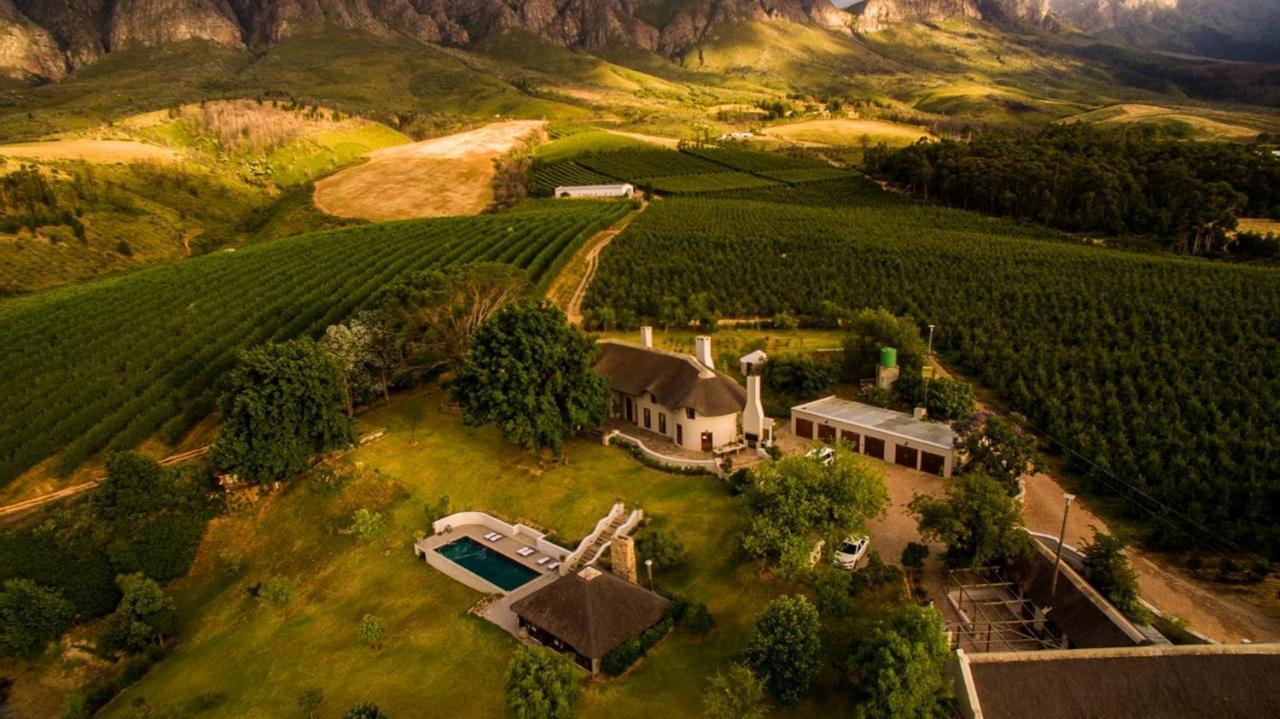 Tulbagh Mountain Manor Guest House เคปทาวน์ ภายนอก รูปภาพ