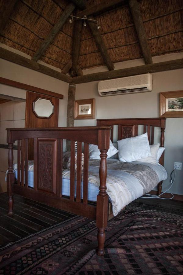 Tulbagh Mountain Manor Guest House เคปทาวน์ ภายนอก รูปภาพ